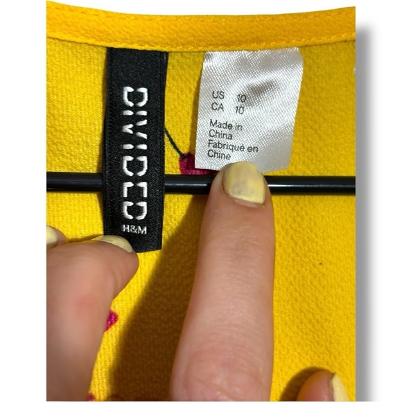 Divided By H&M Sunny Bright Yellow Floral Wrap Short Sleeve Mini Dress - Picture 11 of 16